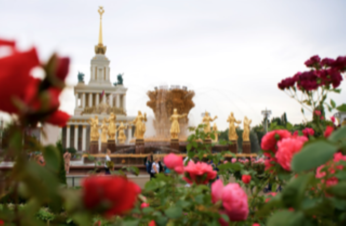 Namaste, Moscow! A Friendly City Across Three Seas