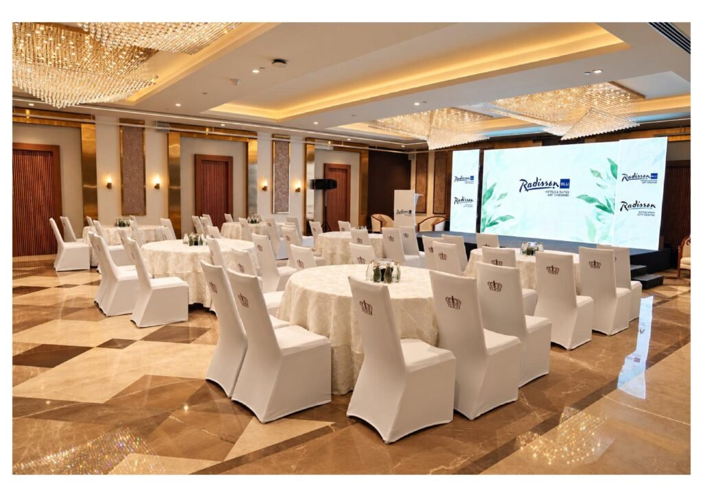Royal Darbar,Radisson Blu Hotel & Suites GRT Chennai